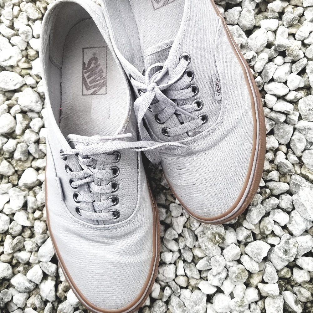 VANS AUTHENTIC gray gum sole pro era lo
